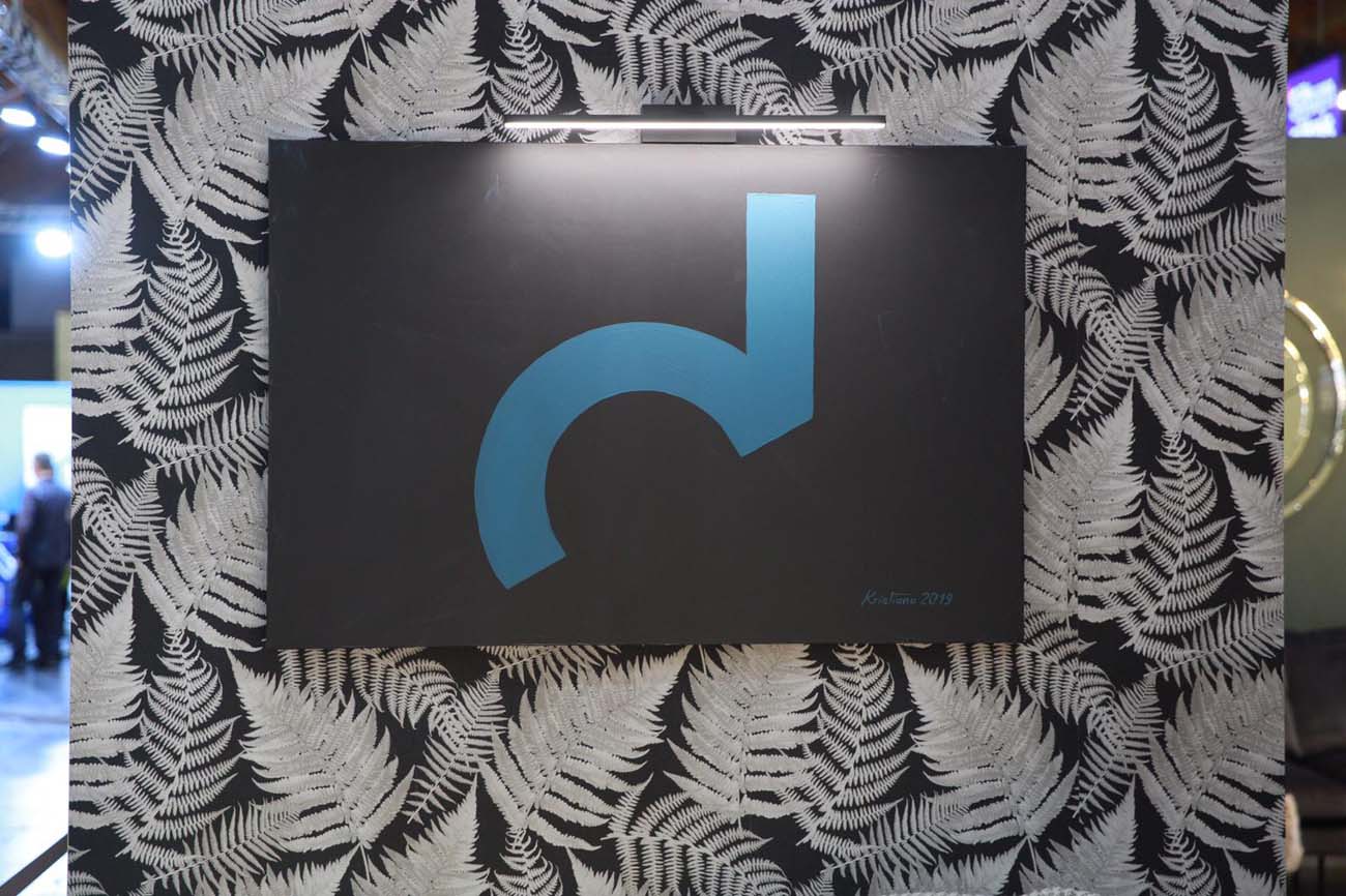 25